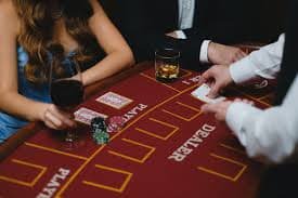 u6-lr Casino en Vivo